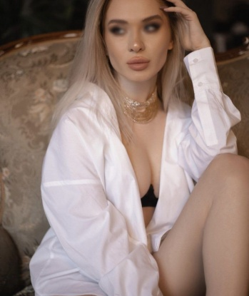 Анкета проститутки Оляшенька - город Касли, 21 год, №2238